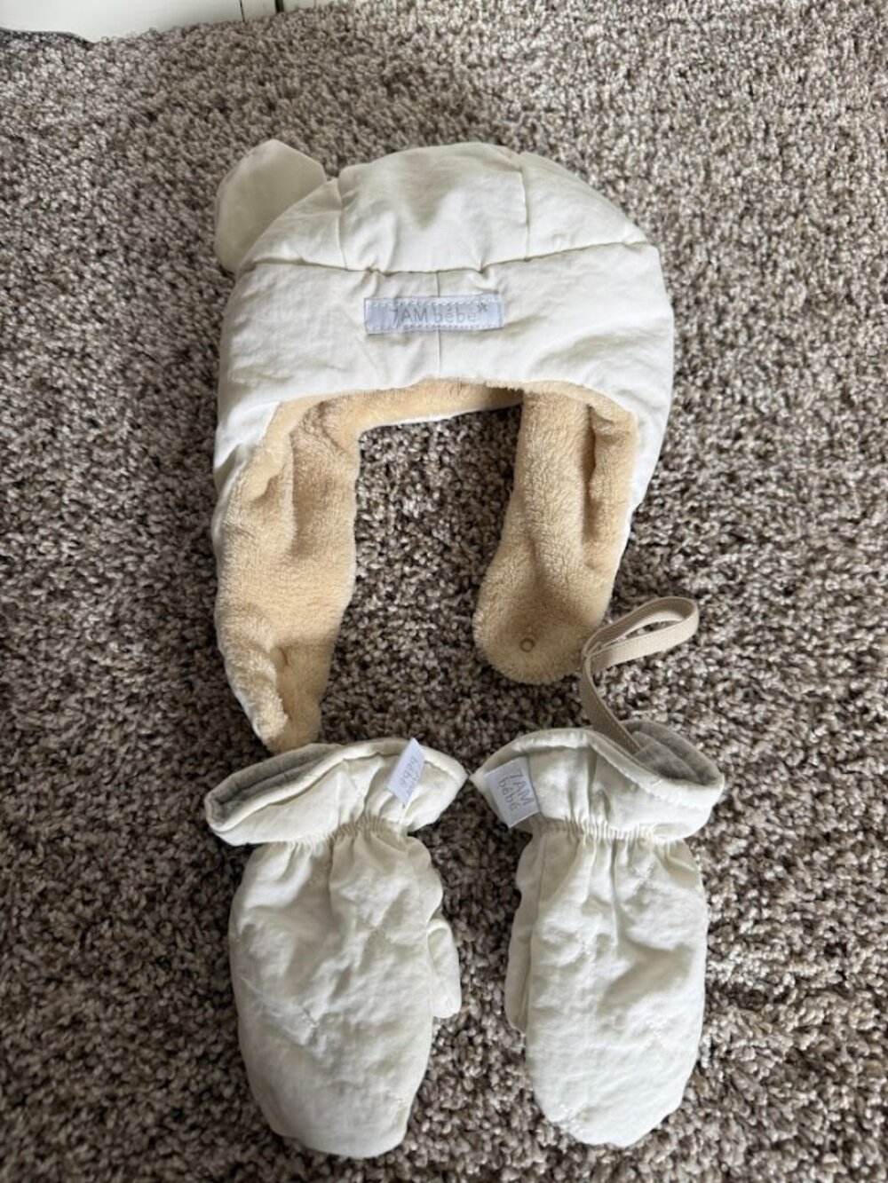 7AM Enfant | White Cub Set | Mittens & Hat 6-12M